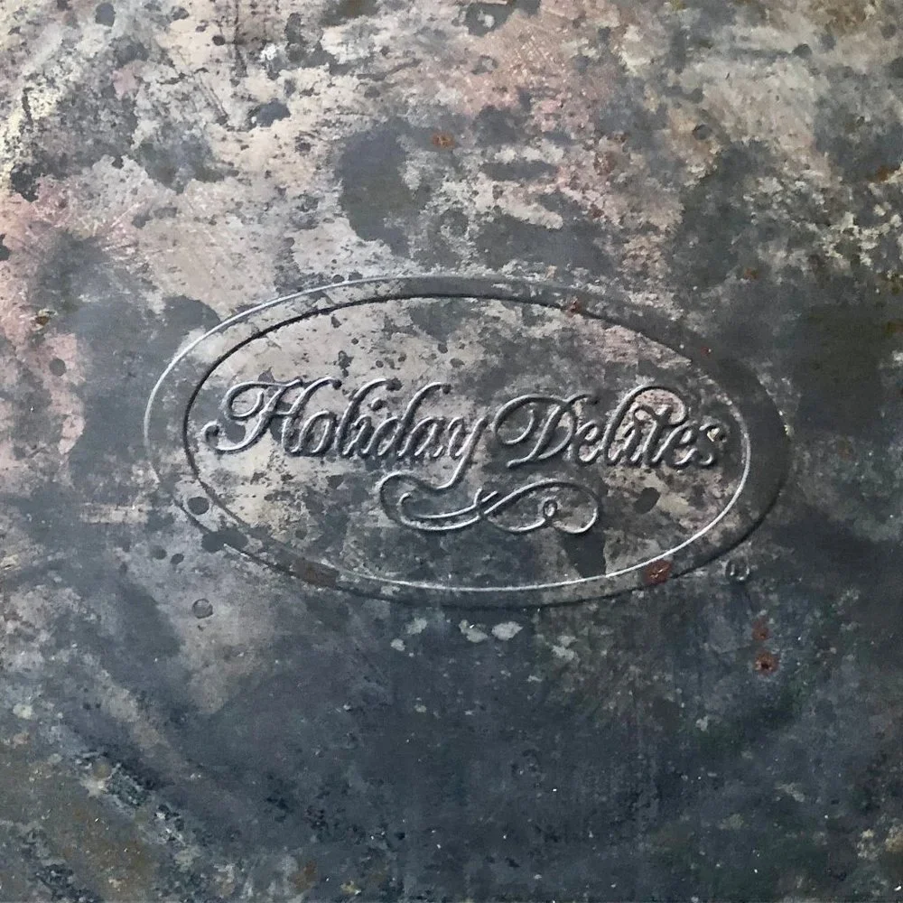 Vintage Metal Tin Can Hearts Looking For Love Ads Valentine's Day 11